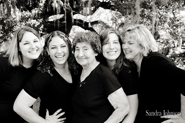 Best Orlando Family Portraits by Sandra Johnson - Sandra Johnson (SJFoto.com)