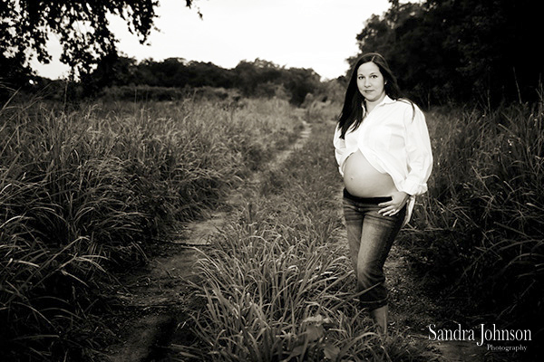 Best Maternity Portraits by Sandra Johnson - Sandra Johnson (SJFoto.com)