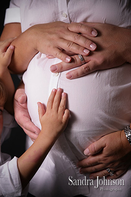 Best Maternity Portraits by Sandra Johnson - Sandra Johnson (SJFoto.com)