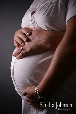 Best Maternity Portraits by Sandra Johnson - Sandra Johnson (SJFoto.com)