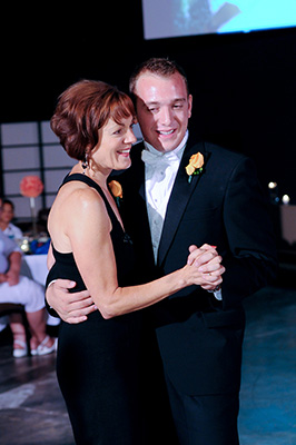 Best Oakleaf Wedding photographer - Sandra Johnson (SJFoto.com)